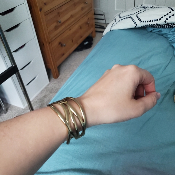 Cuff Style Bracelet - Picture 3 of 3